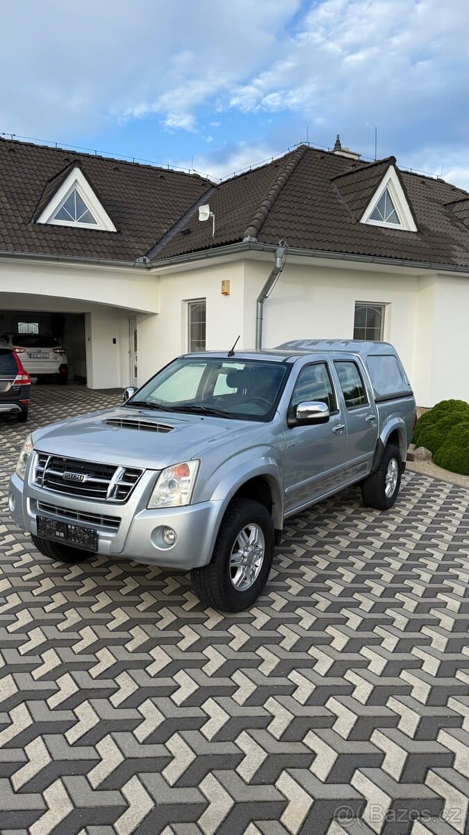 ISUZU D-MAX Double Cab 2.5D 4x4 100kw