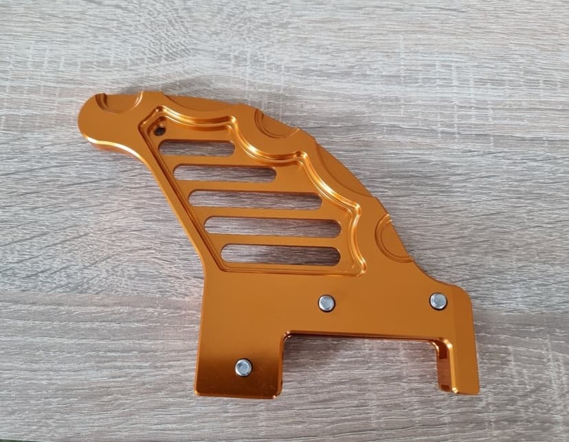 Prodám chránič zadního brzdového kotouče