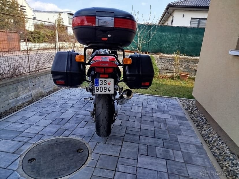 Yamaha FZS 600 Fazer