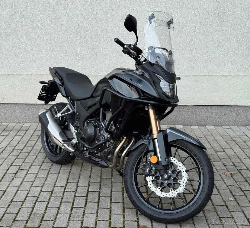 Honda CB500X 2024