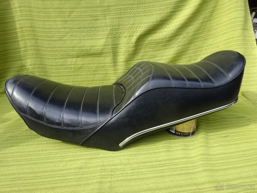 Kawasaki Z 440 LTD Belt Drive - originál sedlo