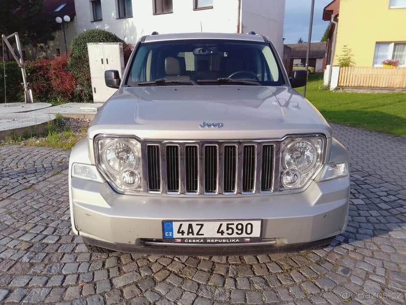 JEEP CHEROKEE KK 2,8CRD130kw ,rv5/2008,LIMITED,ČR,4X4,ALU,TZ