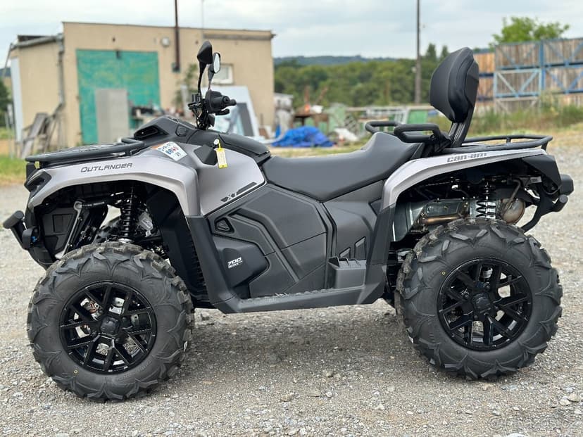 Can-am Outlander Max 700 XT T3 výprodej
