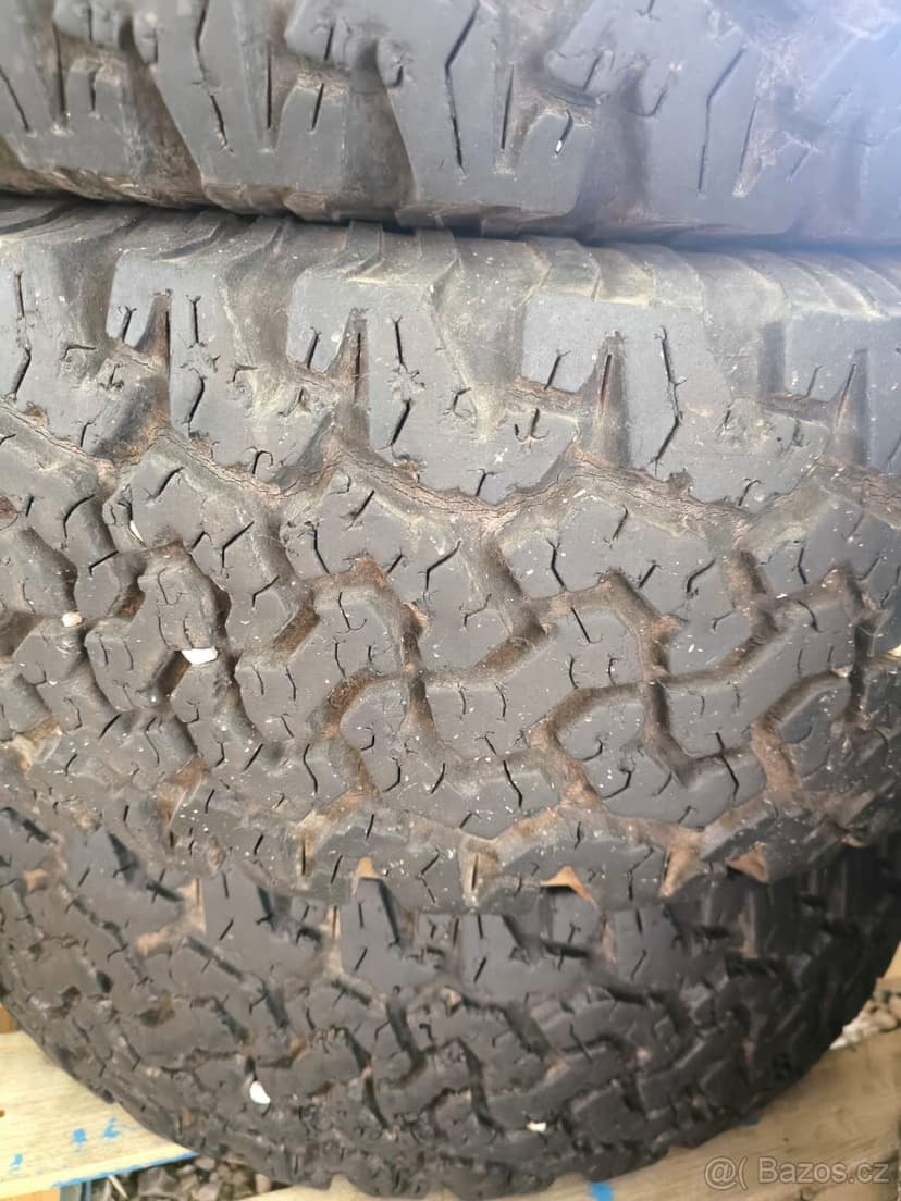 BF Goodrich 285/75 R16 AllTerrain KO1