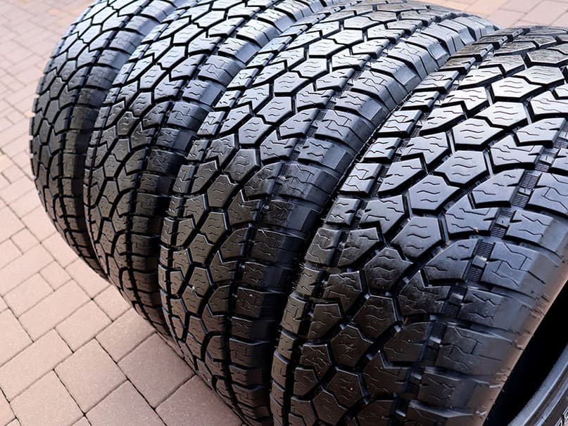 4x 295/65R20 RADAR – TÉMĚŘ NOVÉ– DODGE RAM