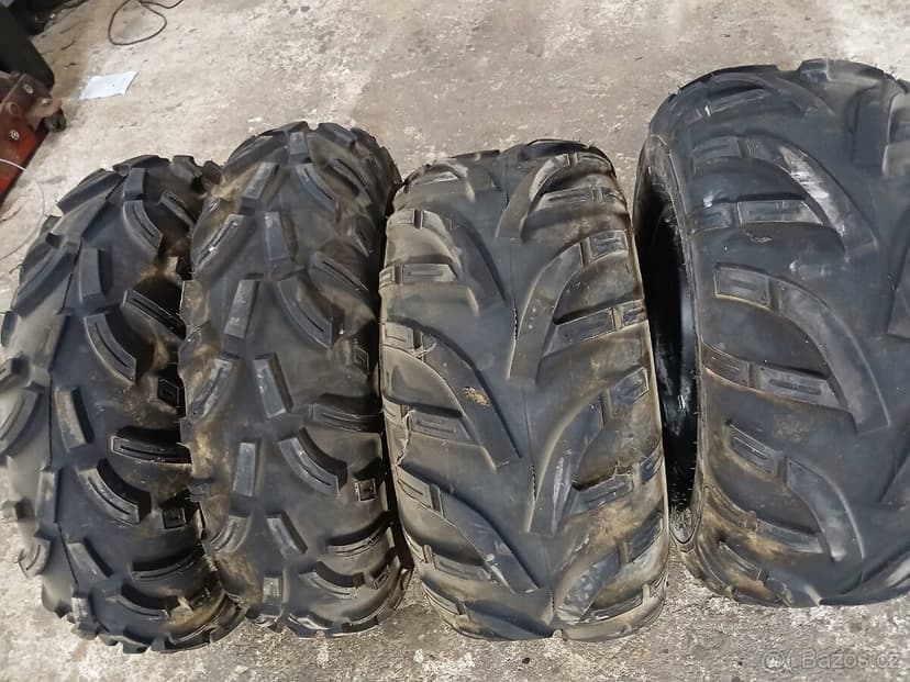 Prodám kompletní kola na kolku