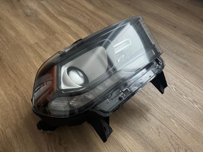Přední originální světlo pro Dodge Durango
