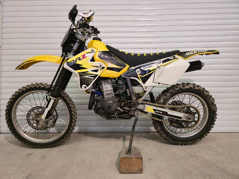 Suzuki drz 400