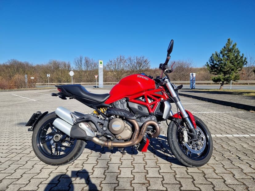 Ducati Monster 1200