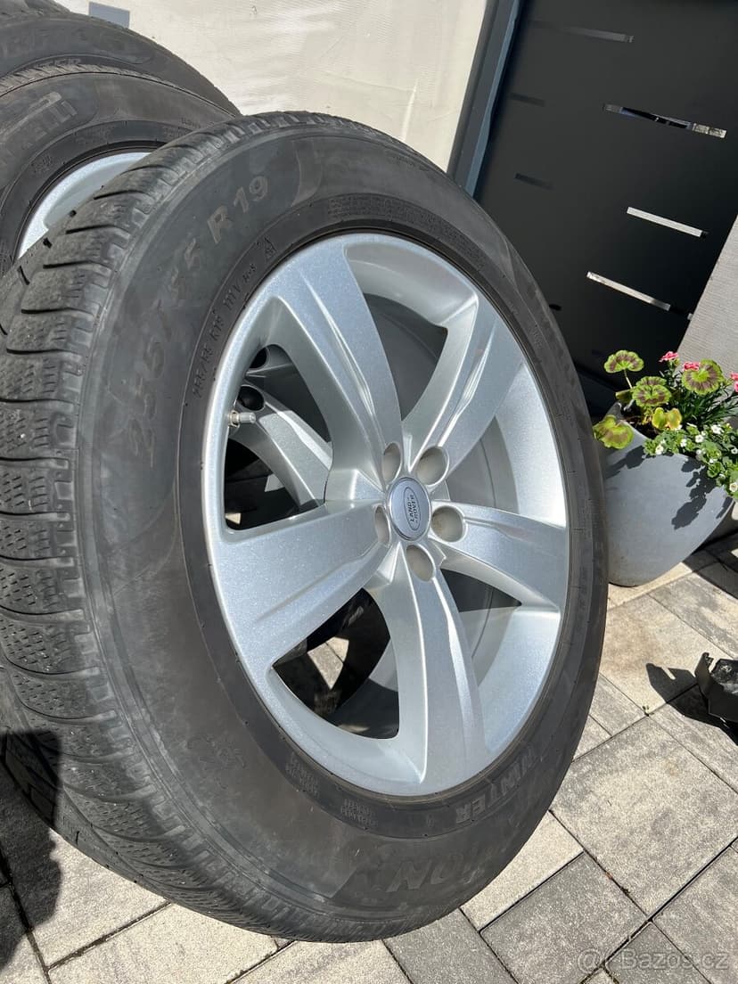 Alu kola Range Rover, Land Rover r19, zimní pneu