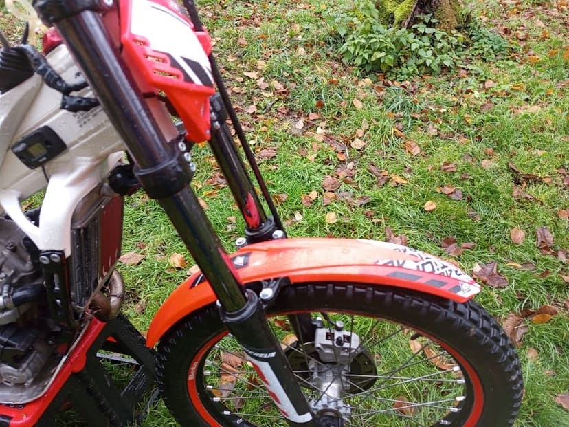 Trial beta 300 4takt. Rv. 2010 Otevř.Nabídkám