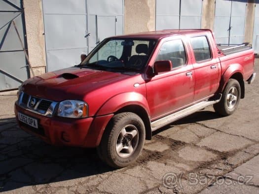 Nissan Navara D 22 2,5 DI  2004 98KW