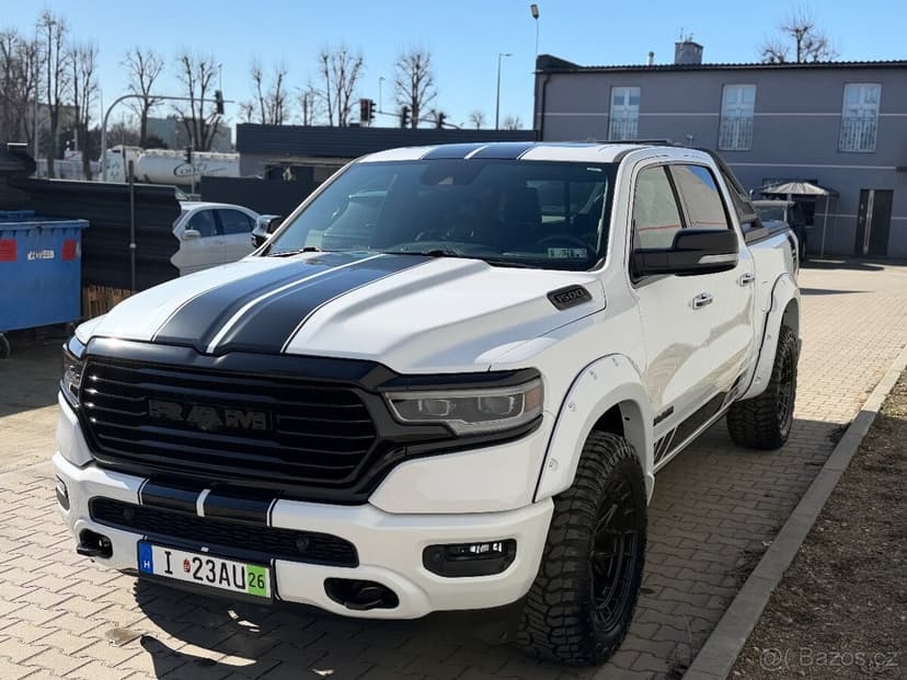 RAM 1500 LIMITED 5.7 HEMI 4x4 2020