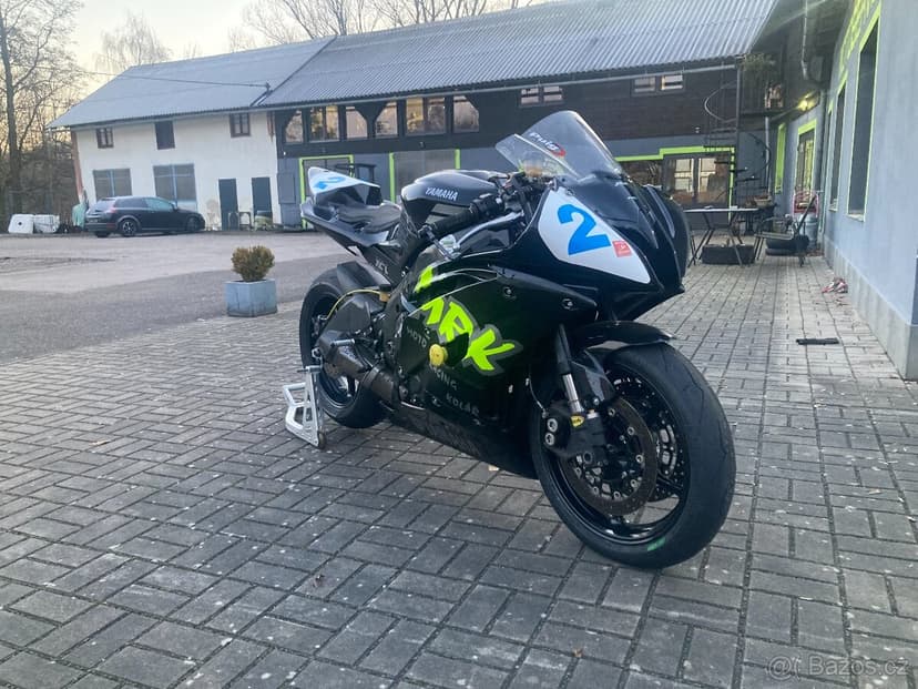 Yamaha R6 okruhovka