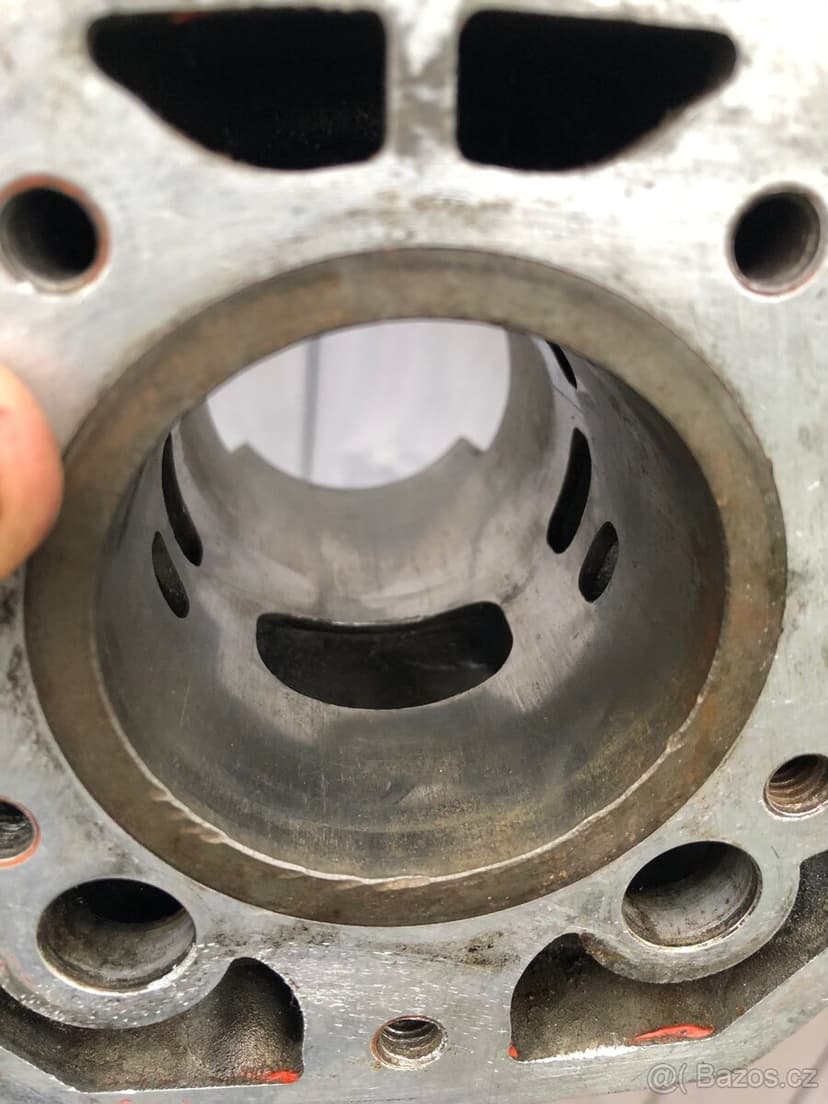 Válec Kawasaki kmx 125