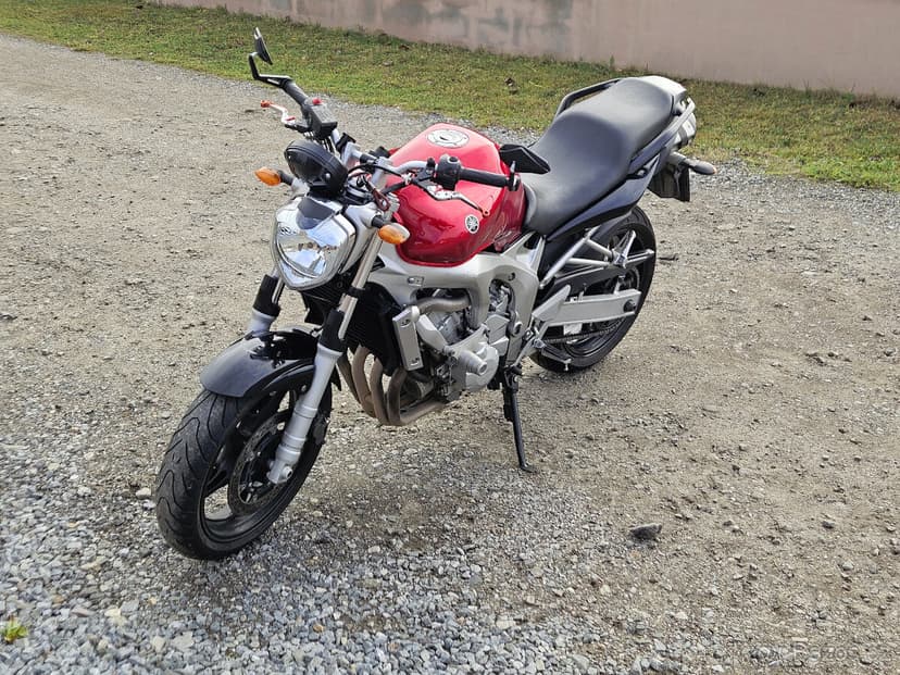 Yamaha FZ6 – po servisu, STK do 2029, nové pneu, laděné MIVV