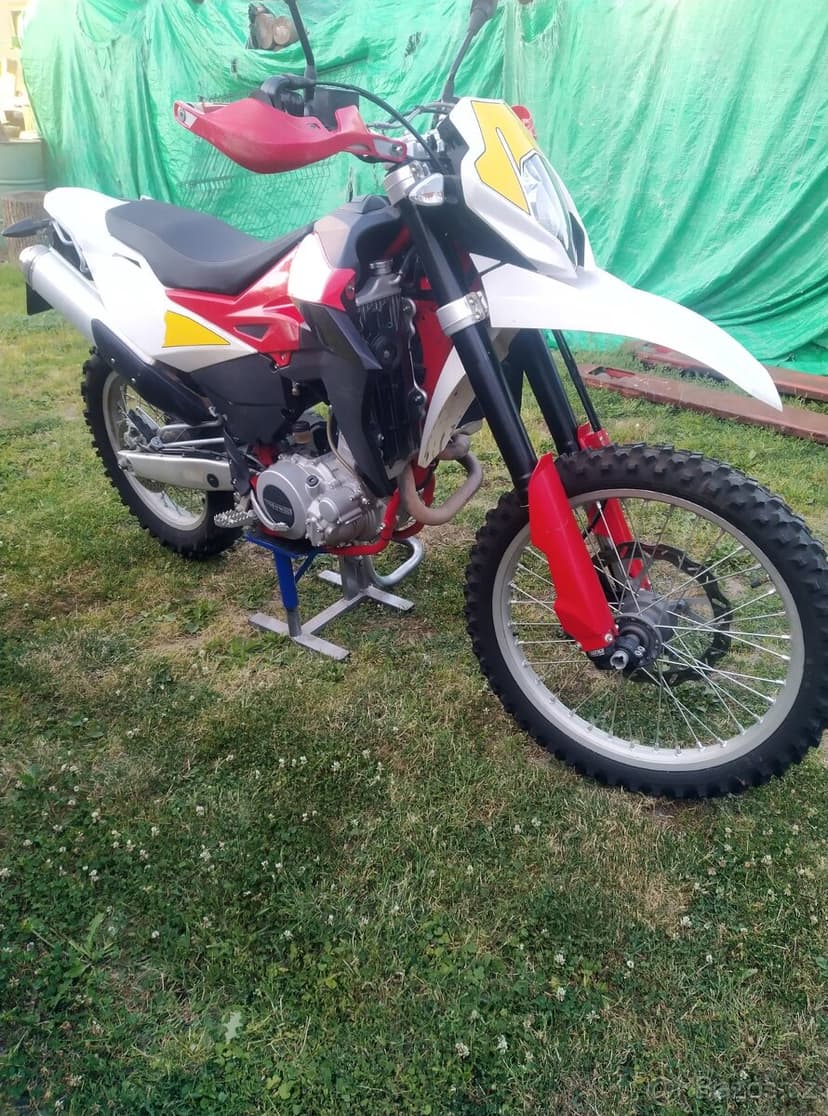 Swm rs 650r cross,enduro