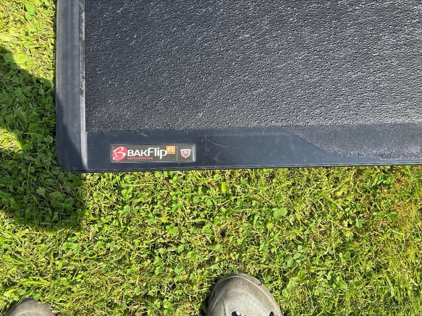 BakFlip F1  -RAM1500 Rambox