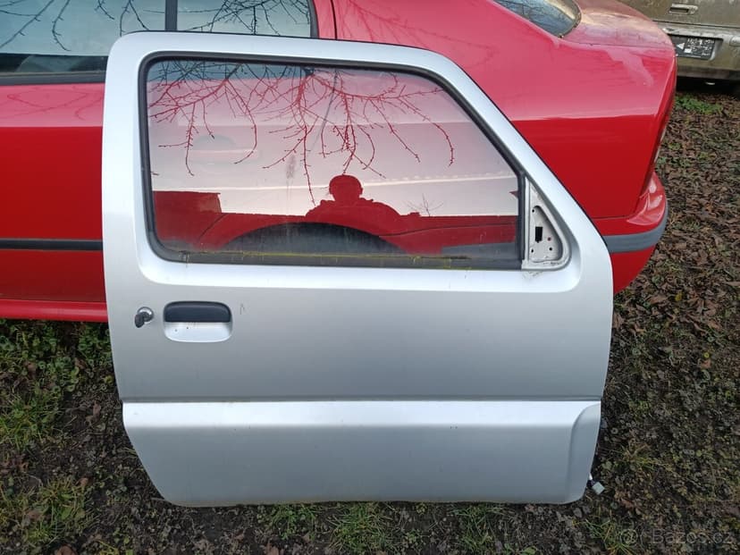 Suzuki Jimny dveře kapota......