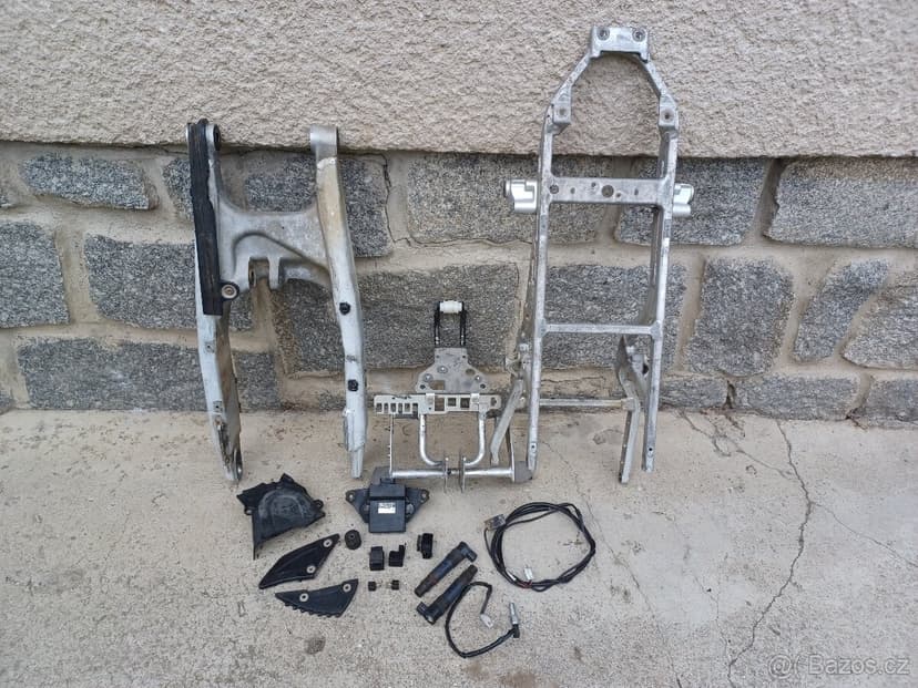 KTM LC8 950 ADVENTURE S - NÁHRADNÍ DÍLY