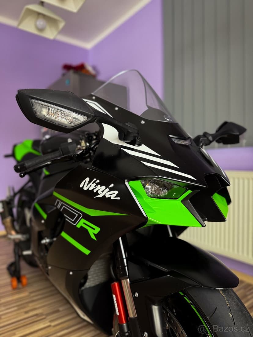 Kawasaki zx-10R 2022, 2600km nájezd TOP STAV