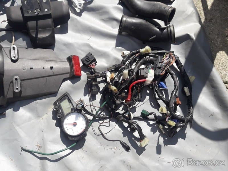 yamaha R6 03-05 dily