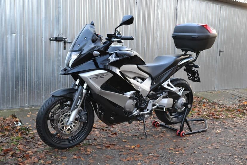 Honda VFR 800X CROSSRUNNER