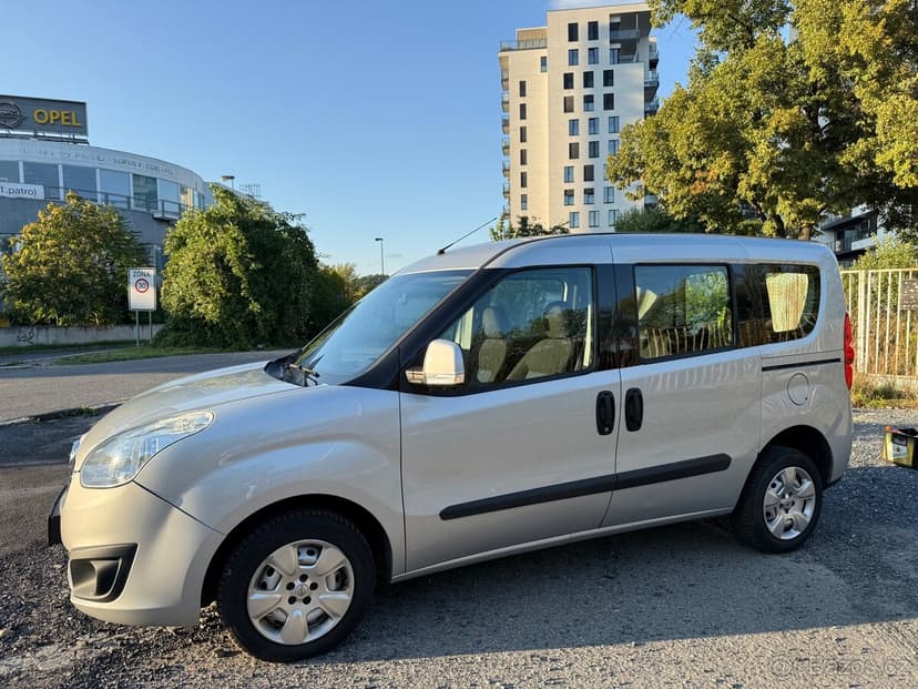 Prodám Opel Combo D Colorado 1.6 CDTI (70 kW)