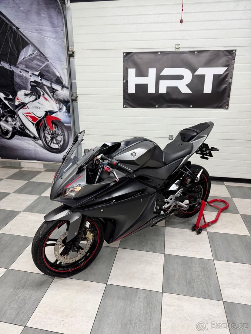 Yamaha YZF-R125 2011 26000KM TOP STAV ZÁRUKA