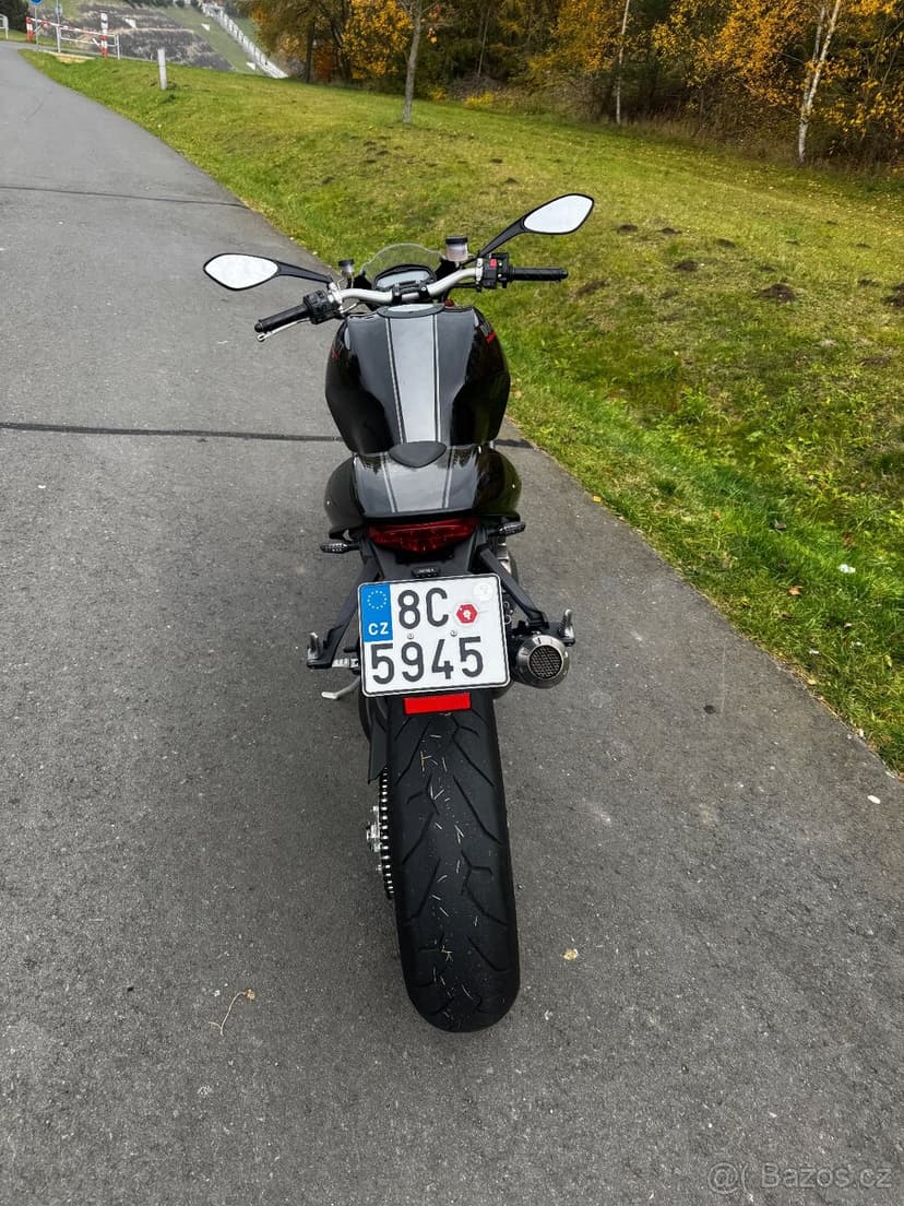 Ducati Monster 1100