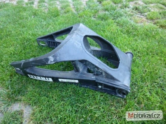 Díly Yamaha R1 RN12 2004