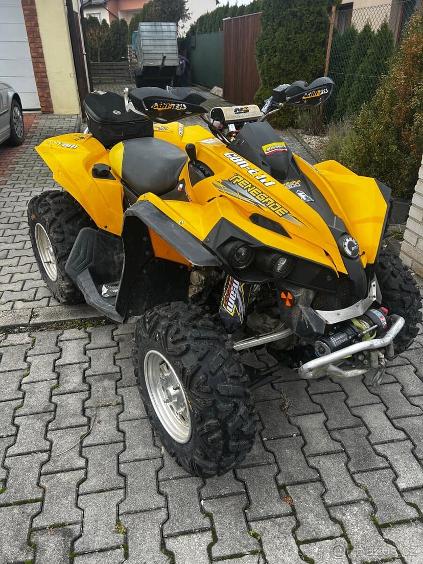 CAN AM RENEGADE 800