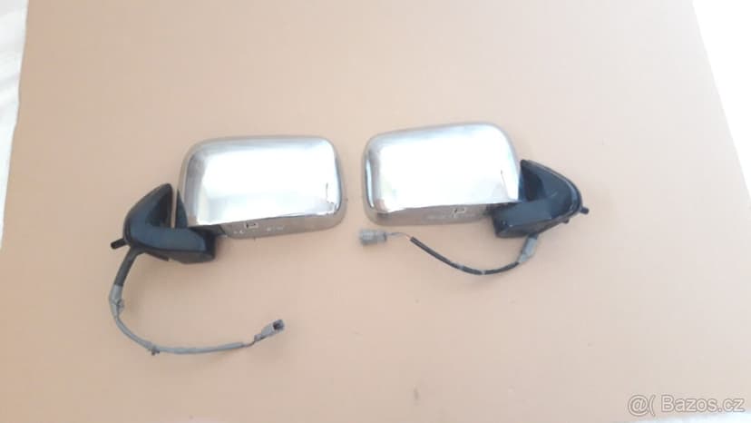 Nissan Navara D22 –  Zrcátka chrom