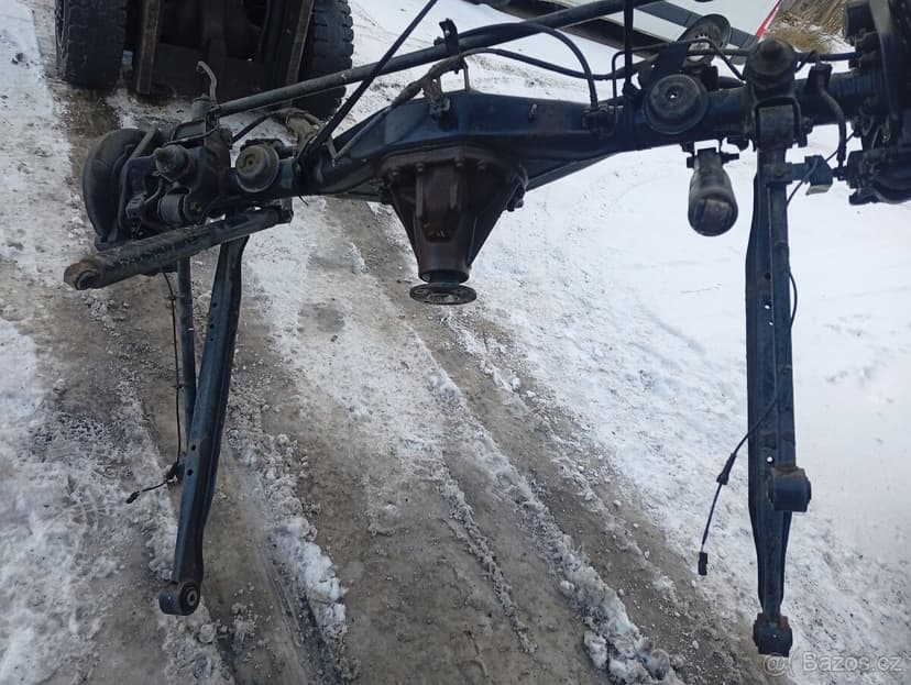 NISSAN NAVARA D23, RENAULT ALASKAN 2,3DCI ZADNÍ NÁPRAVA KOMP