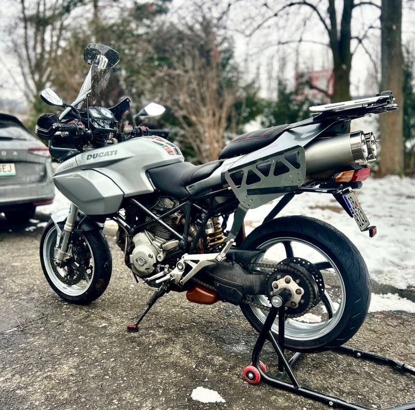 Ducati Multistrada 1000 DS