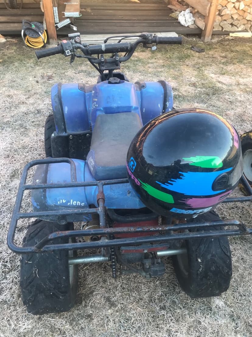 ATV 125 - prodáno  Polaris + Nahradni díly