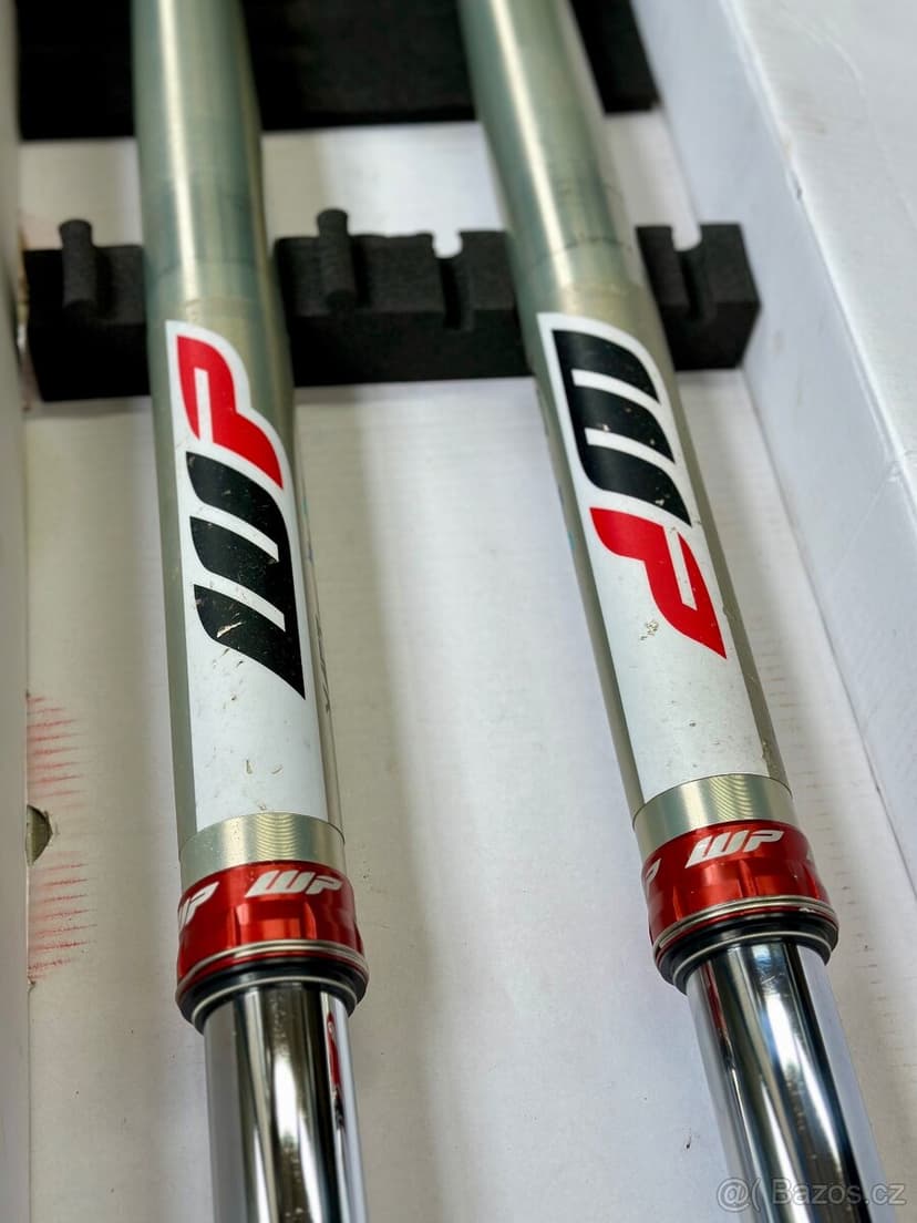 WP Xact Pro vidlice + tlumič