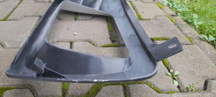 Ford Sierra  - přední maska