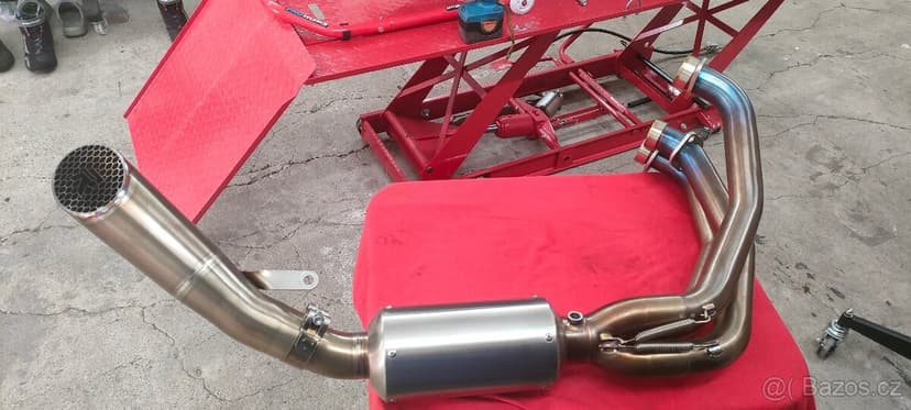 Sportovní výfuk Dominátor pro Yamaha MT09