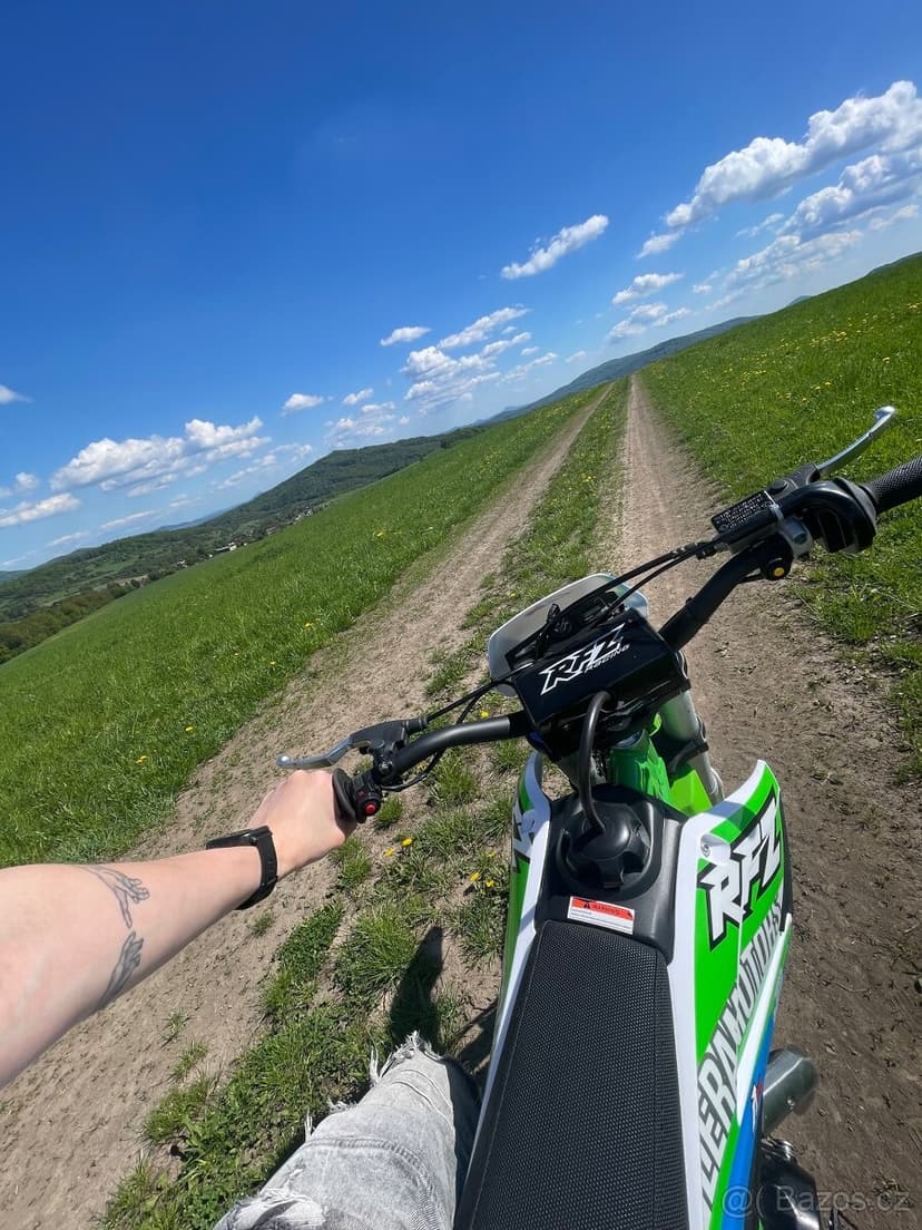 Pitbike Leramotors By Apollo THUNDER 125ccm 17/14 E-Start