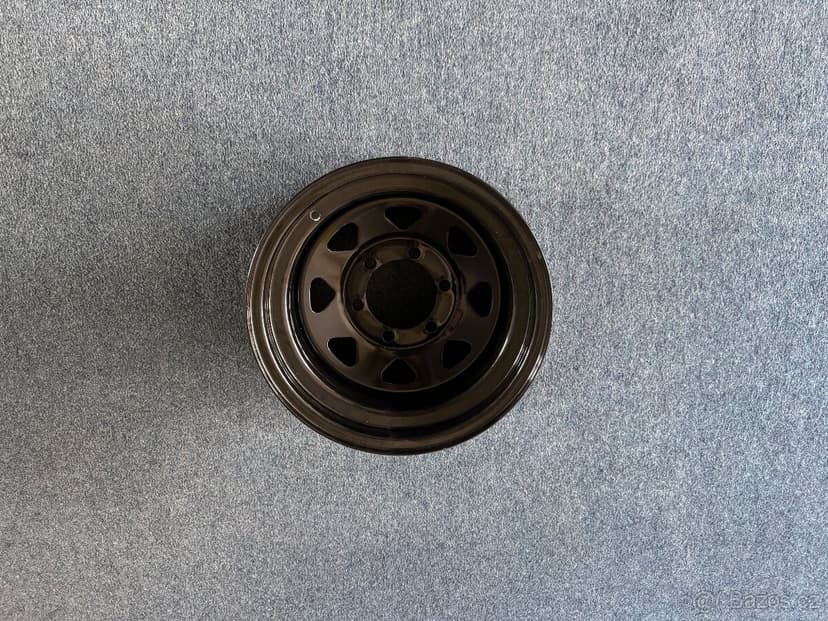 Prodám ocelové disky Nissan patrol