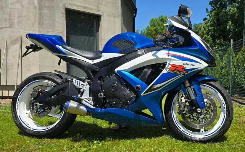 GSX-R 600 2011 - krásný stav