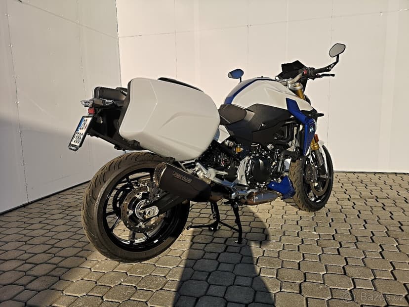 BMW F900R , r.v.03/2023, nové v ČR, najeto jen 10.682 km