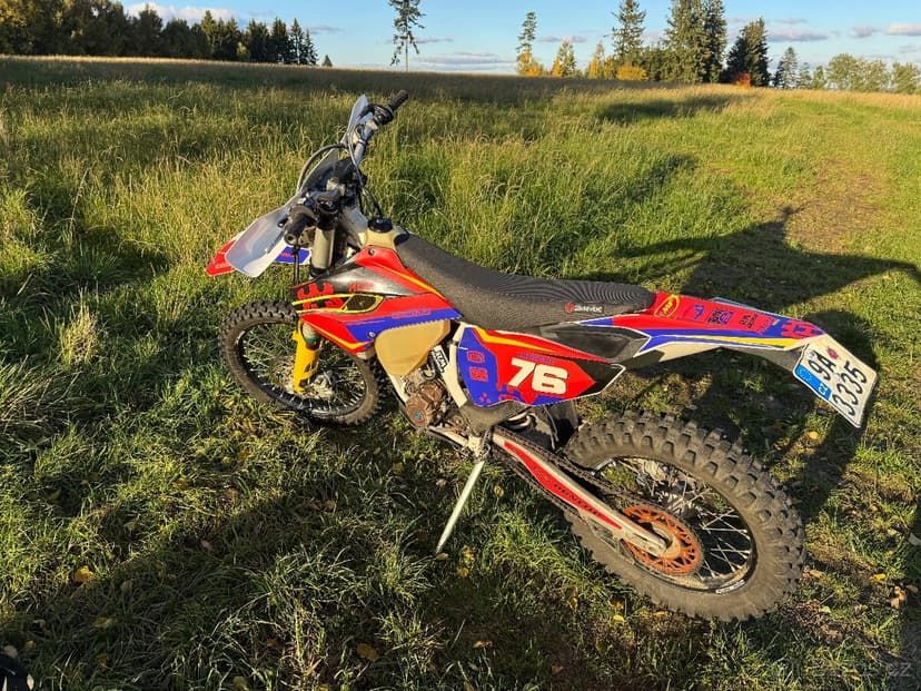 HUSQVARNA FE 250