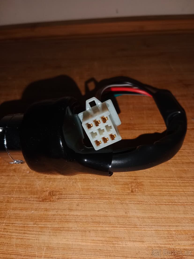 Snímač otáček linhai 300 4x4