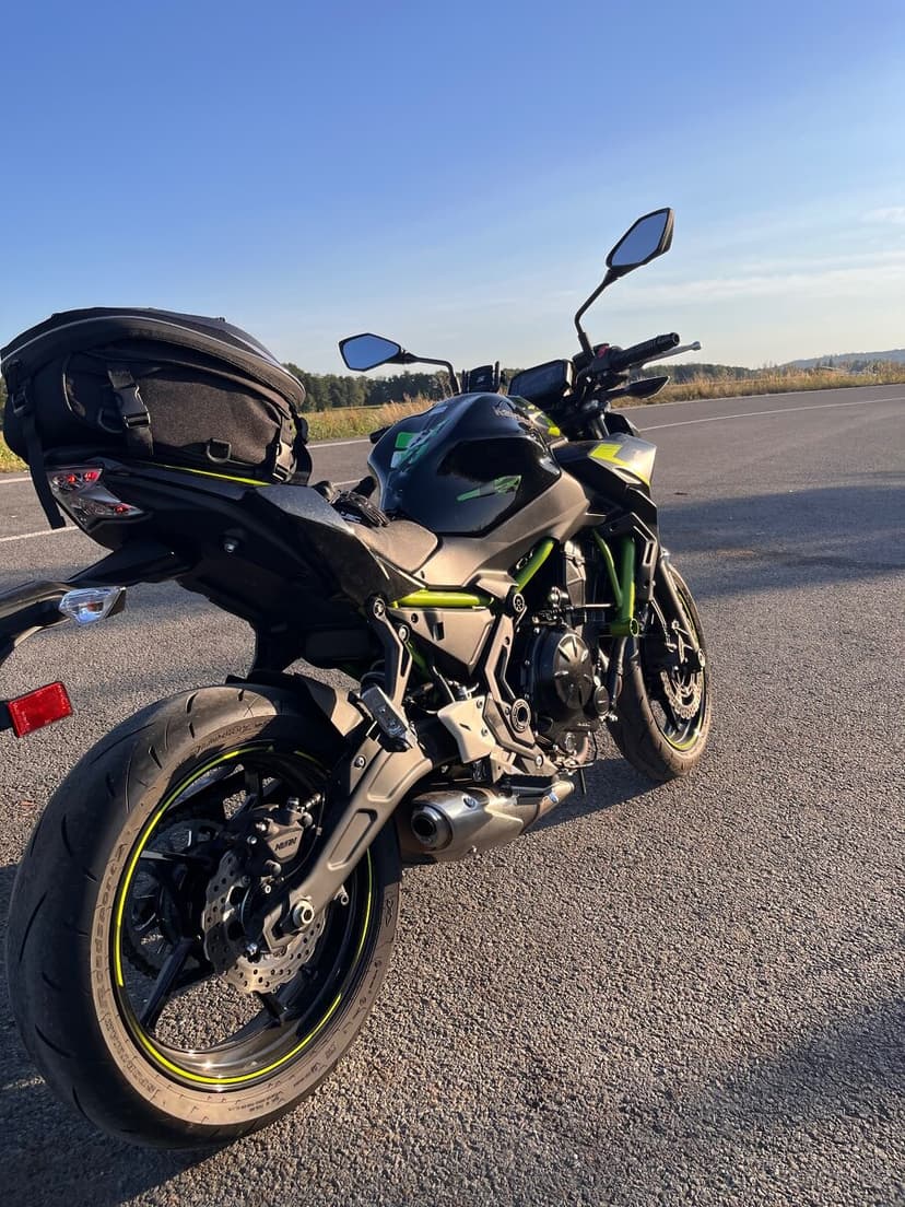 Kawasaki z650 - r.v. 2022, 6500 km