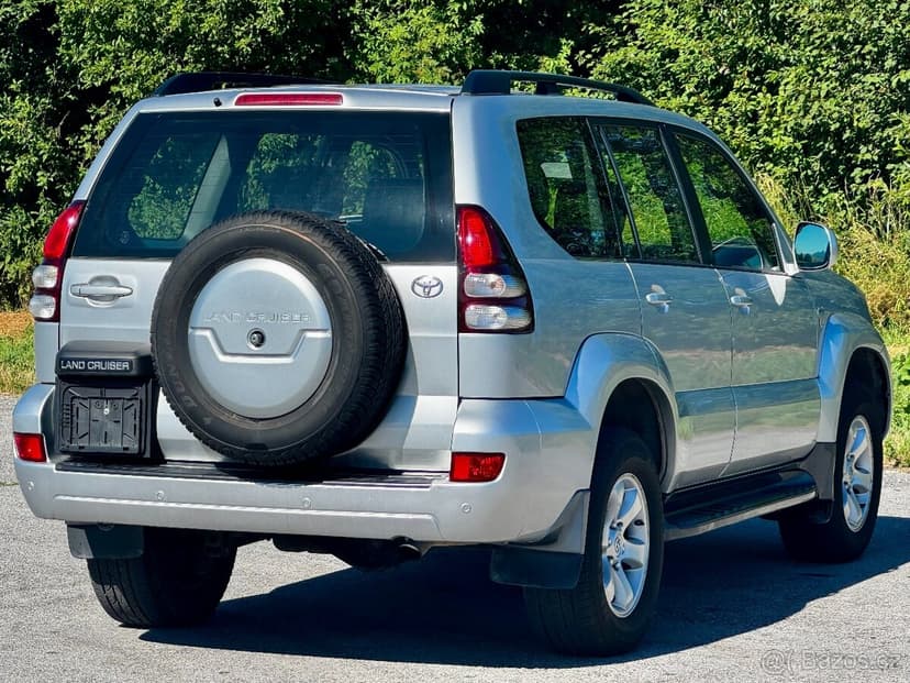 Toyota Land cruiser 120 3,0 122KW pôvodný lak/Top bez hrdze