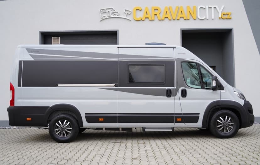 Robeta Womondo Sphinx sleva 231 000 Kč