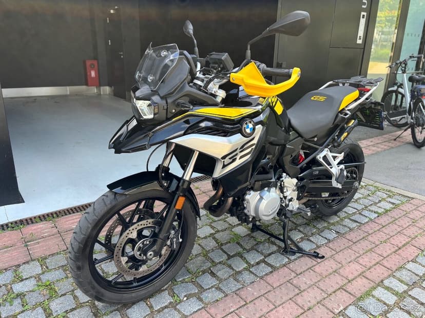 BMW F750 GS výroční Edice 40th years GS nízký nájezd km
