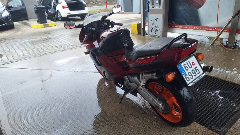 HONDA CBR 600 F